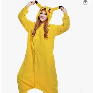 Pokémon onesie size small good condition